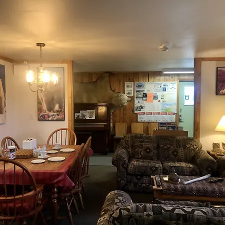 Iceberg Inn-2