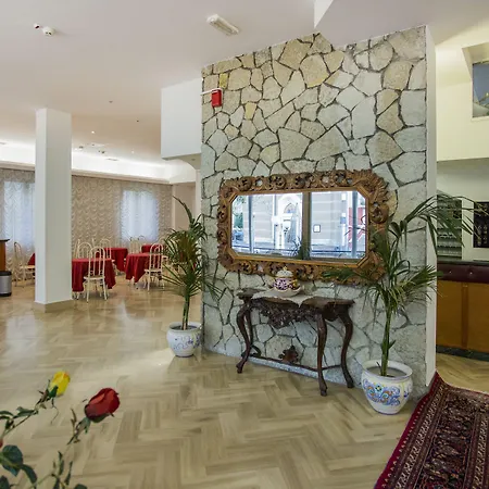Hotel Columbia Frontemare-2
