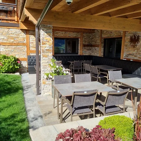 Hotel Garni Romantik-3