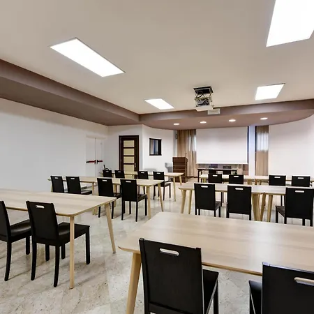 B&B HOTEL Padova-3