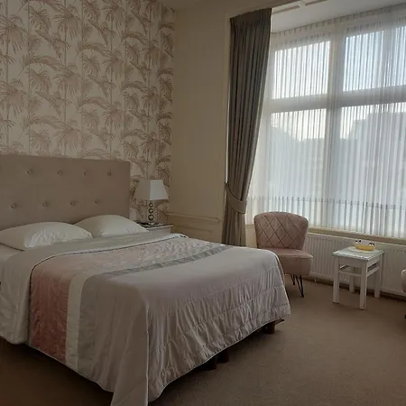 Hotel Excelsior-2