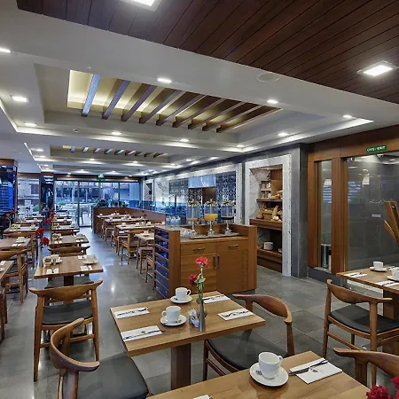 Doubletree By Hilton Kusadasi-3