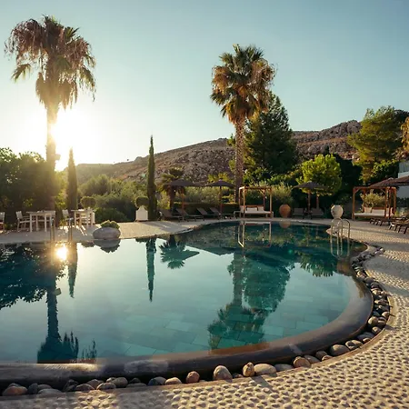 Caesars Gardens Hotel & Spa - Adults Only-2