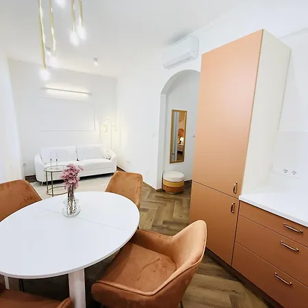 Mirage Medic Hotel-2
