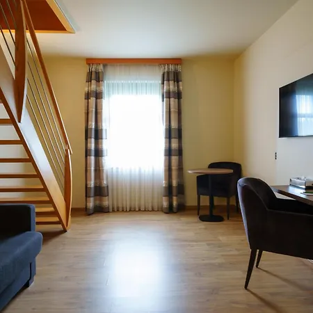 Hotel Les Jardins De La Molignée-2