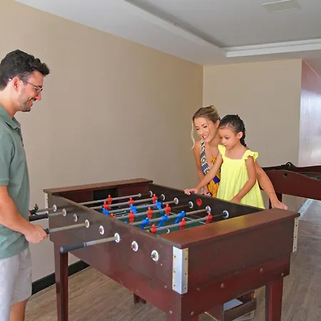 Malibu Palace Hotel-3
