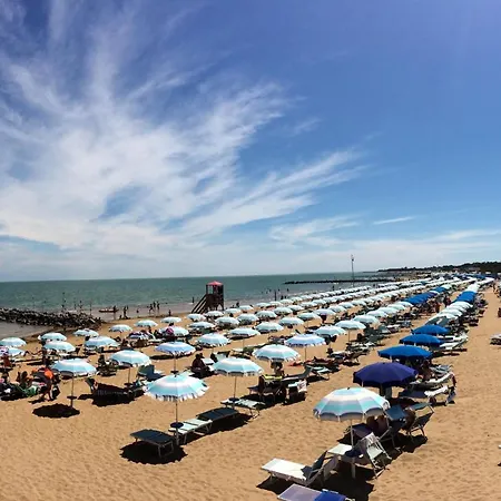 Marina Azzurra Resort-2