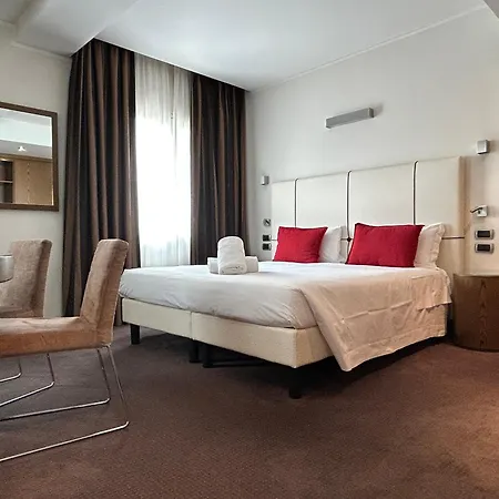 Hotel Plaza-3
