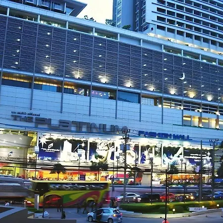 J Two S Pratunam Hotel-2