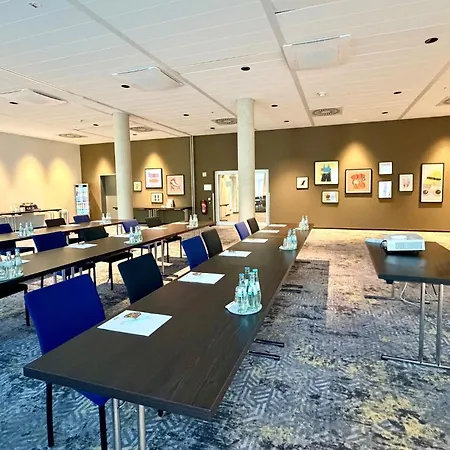 Garner Hotel Augsburg Nord By Ihg-2