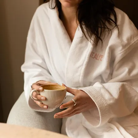 Metcalfe Hotel Montreal By Gray Collection-3