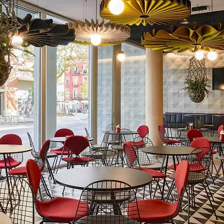 Ibis Barcelona Plaza Glòries 22@-3