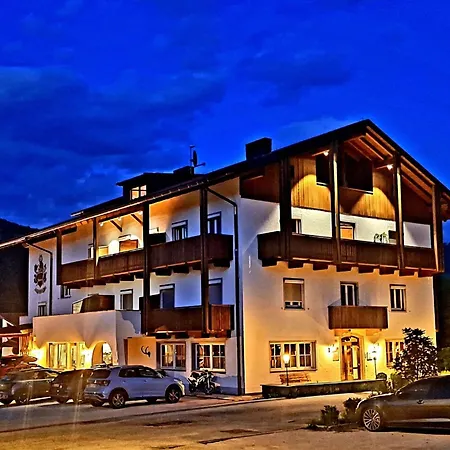 Hotel Pörnbacher-3