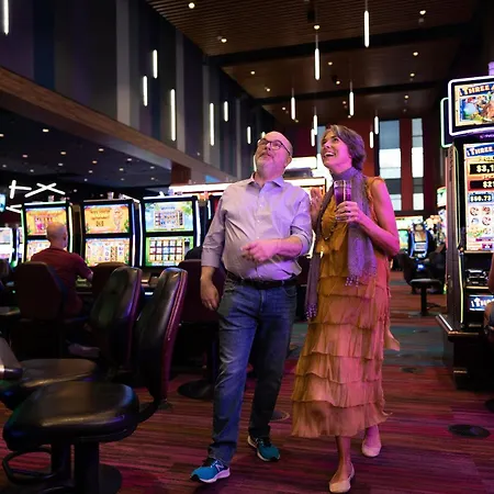 Harrah'S Cherokee Valley River Hotel & Casino - A Caesars Rewards Destination-3