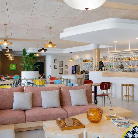 ibis Styles Salon de Provence-3