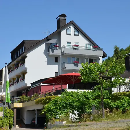 Flair Hotel am Rosenhügel - Garni-2