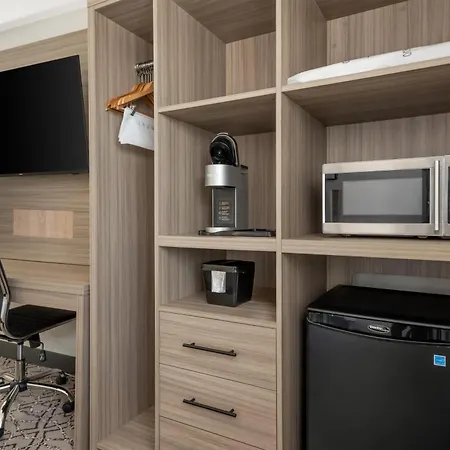 Best Western Airport Inn-2