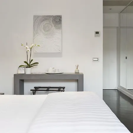 Xenia Guest House-3