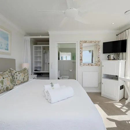 Ocean Watch Guest House-3