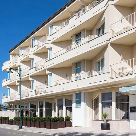 Grand Hotel-2