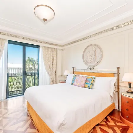Imperial Hotel Gold Coast-2