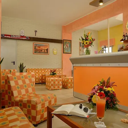 Hotel Acacia-3