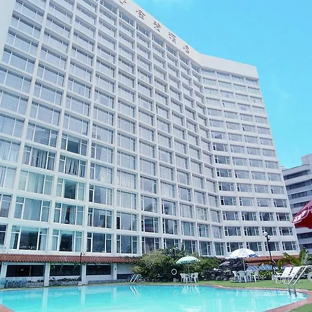 Golden Lustre Hotel-2