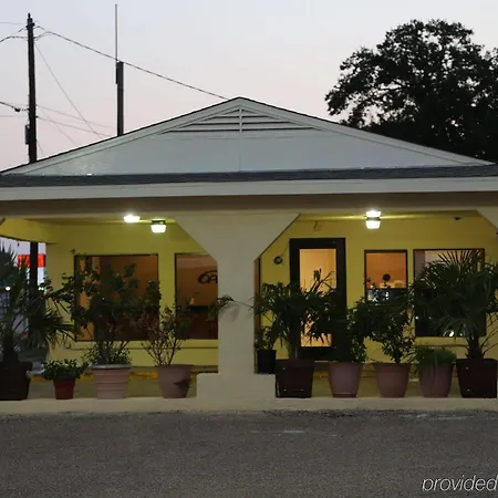 Kingsway Inn Corsicana-3