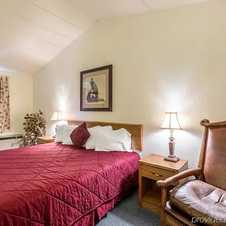 Rodeway Inn Ogallala-2