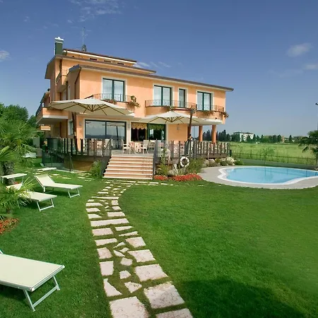 Hotel La Rondine-3