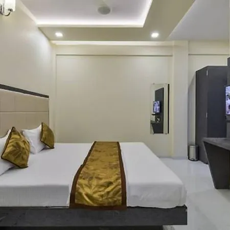 Hotel Aroma- Dadar-3