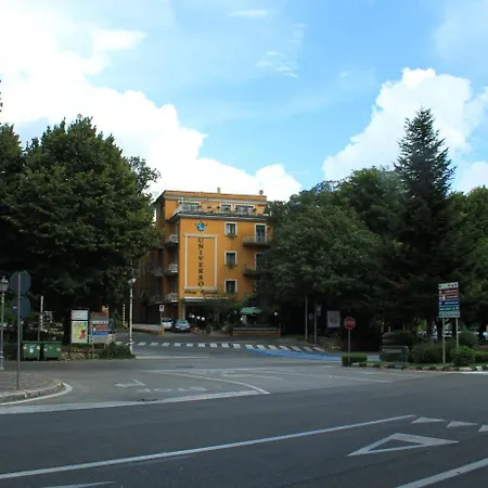 Hotel Universo-3