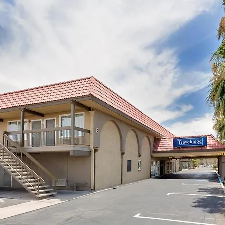 Travelodge By Wyndham El Centro-2