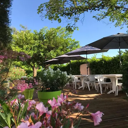 Hotel Les Chenes-3