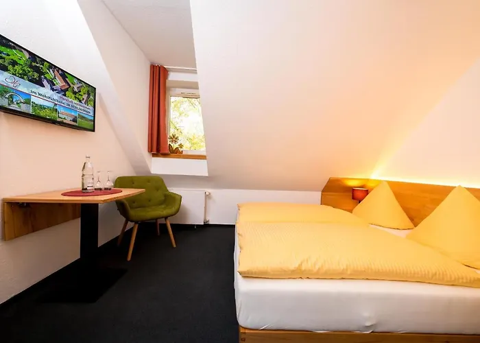 Wohlfühlhotel IM SCHLOSSPARK - Self CheckIn