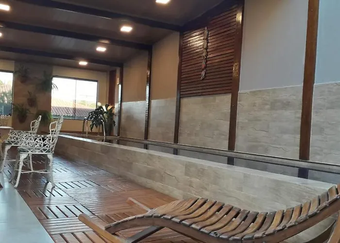 Tapindare Hotel