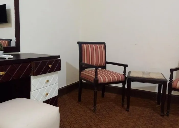 Cairo Paradise Hotel