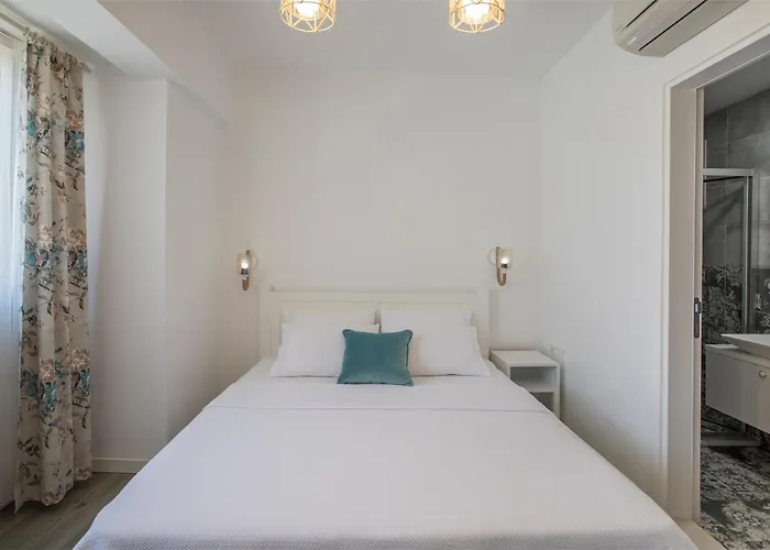 Troas Ada Hotel