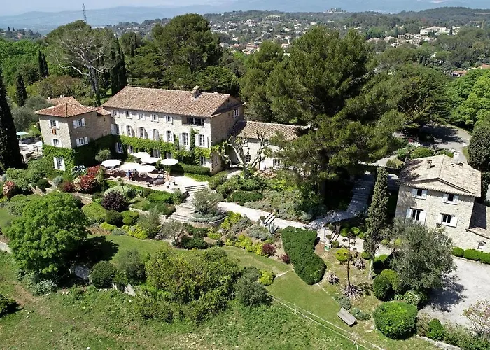 Le Manoir De L'Etang