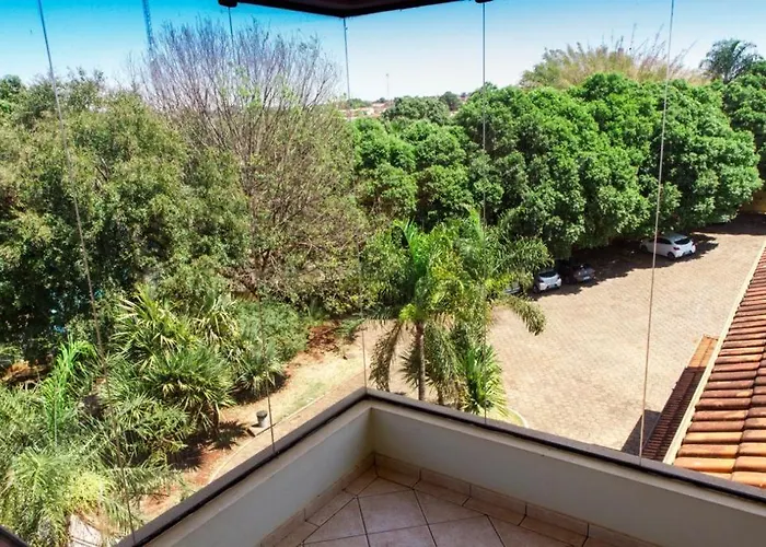 Jardin Park Hotel