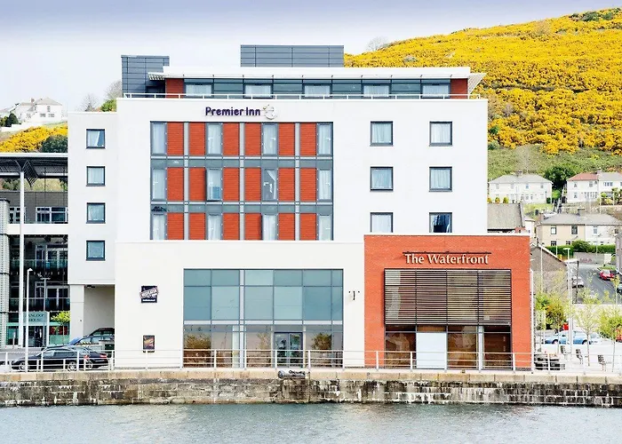 Premier Inn Swansea Waterfront