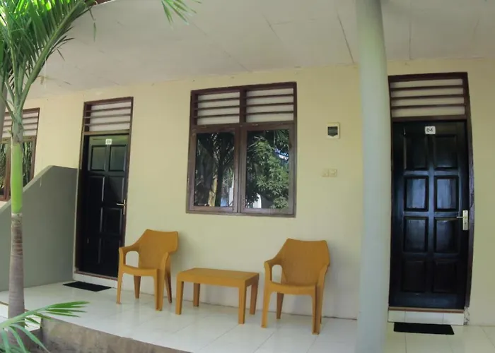 FX72 Beach Resort Maumere