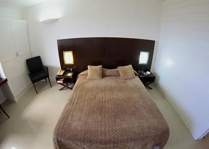 Hotel Le Saint Denis