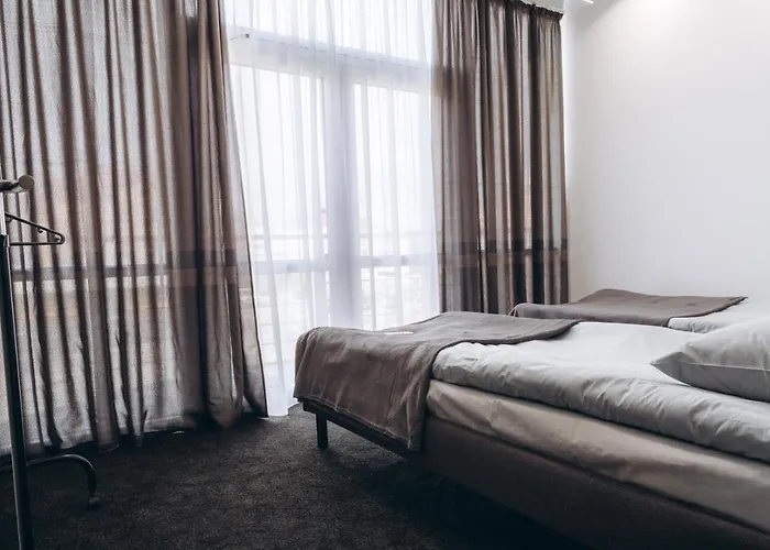 Готель Хостел Rooms