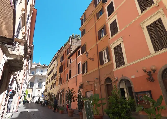 Vite 99 - Piazza Di Spagna