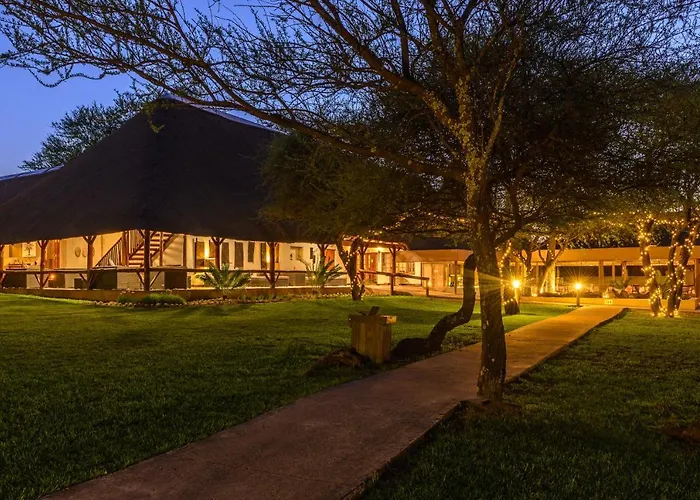 Mongena Private Game Lodge