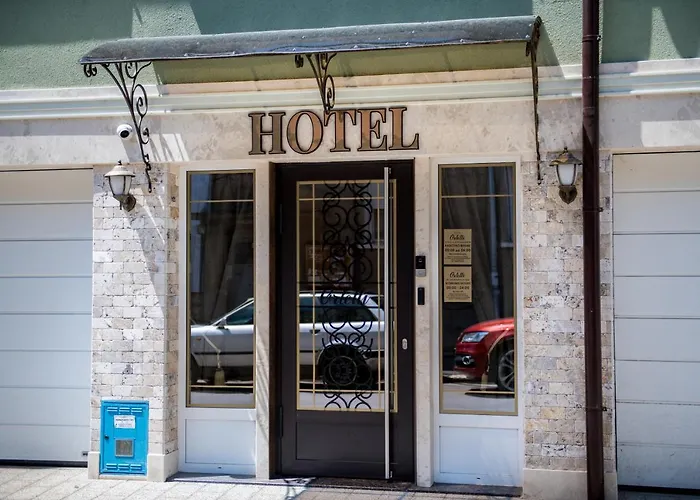 Arletti Hotel