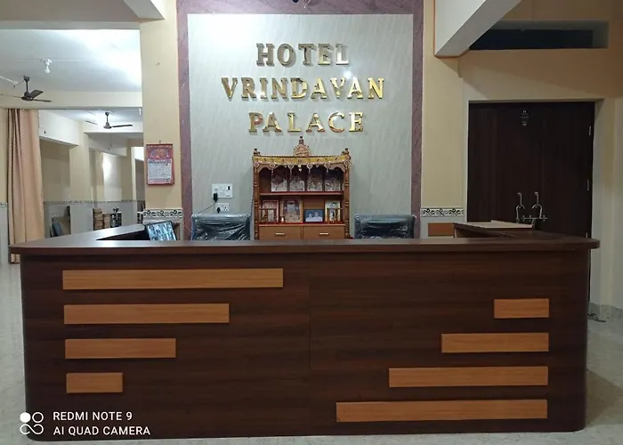 Hotel Vrindavan Palace