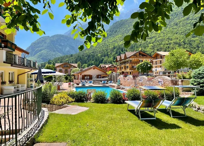Alledolomiti Boutique Lake Hotel - Adults Friendly
