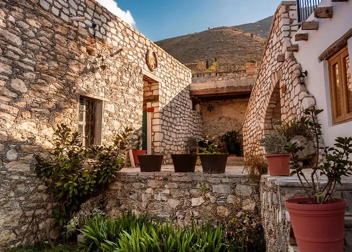 Villas De Santa Ana